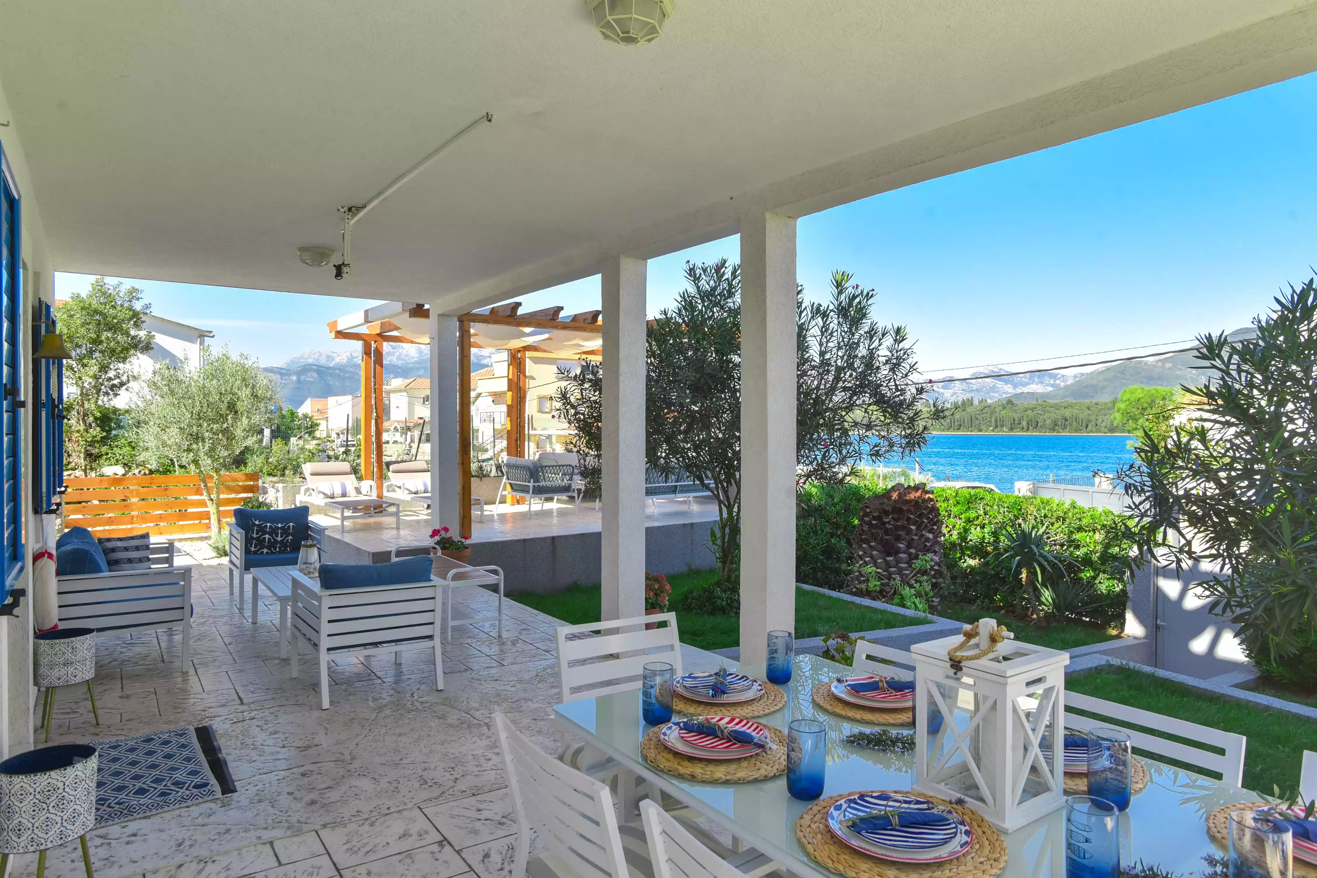 Beautiful Villa with Expansive Sea View in Montenegro